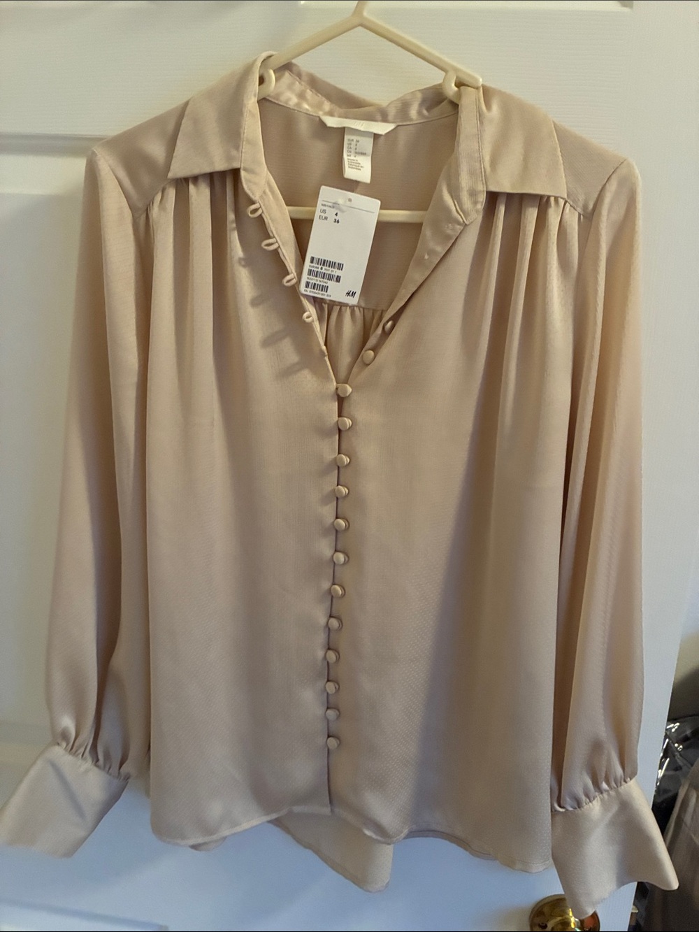 H&M Cream Silk-Look Button Front Blouse